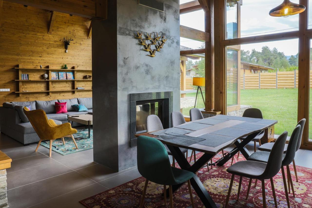 Mountain Hawk Park Villa Bansko Exterior photo